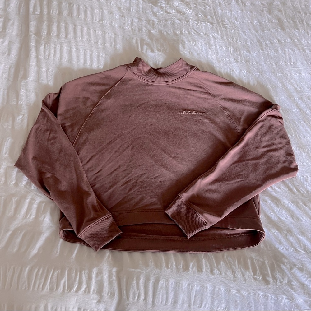 LuluLemon Long Sleeve Crop Top